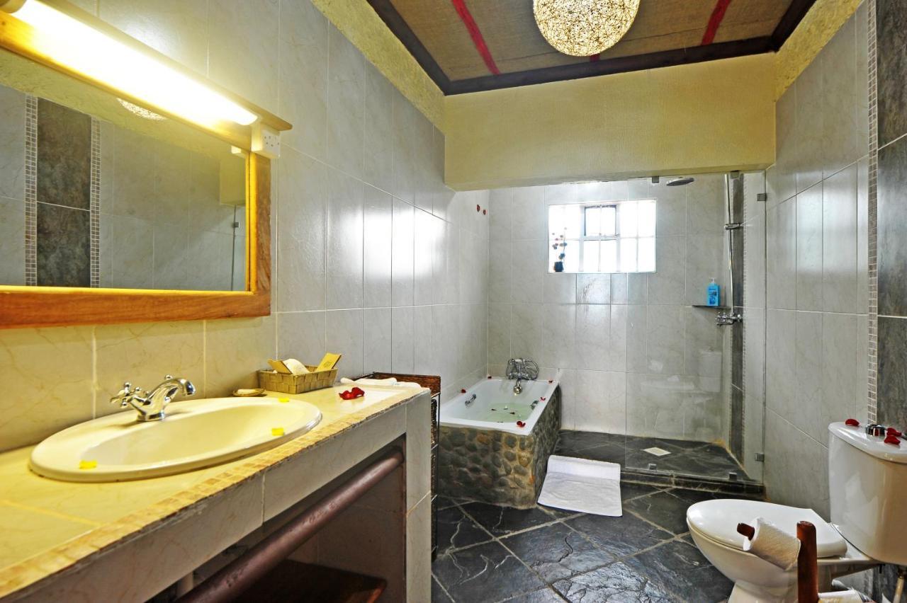 Mwanzo Lodge ナイバシャ エクステリア 写真