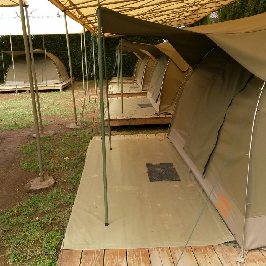 Mwanzo Lodge ナイバシャ エクステリア 写真