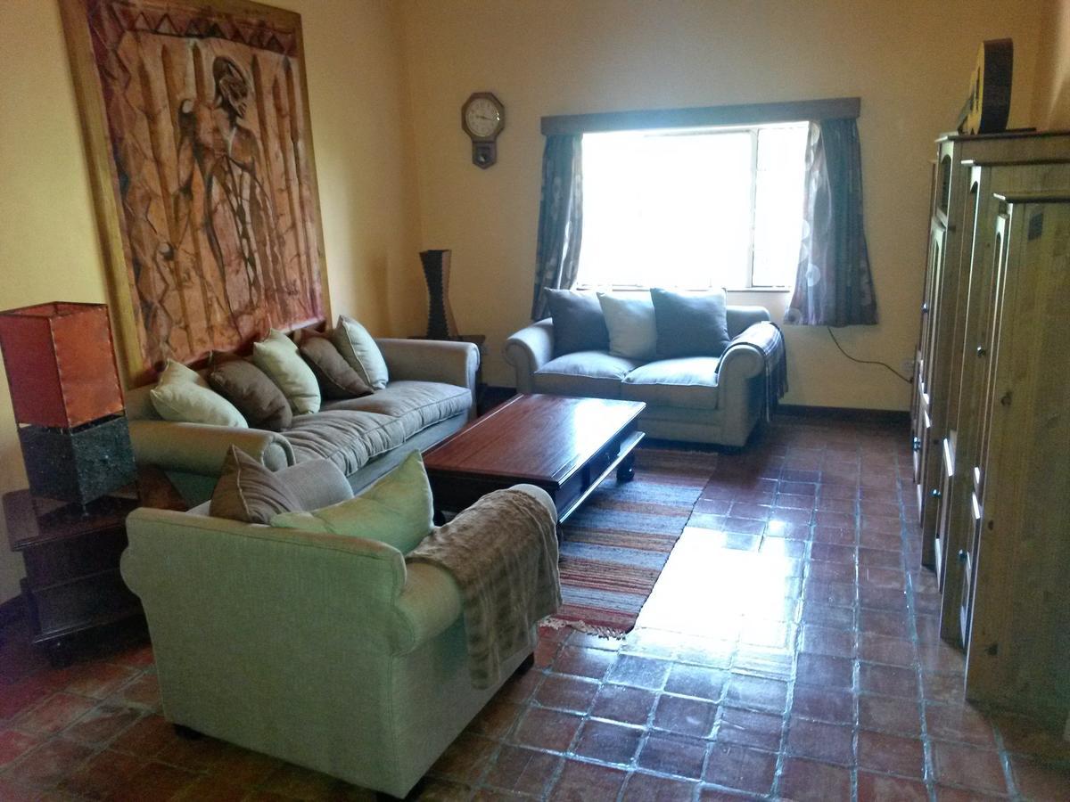 Mwanzo Lodge ナイバシャ エクステリア 写真