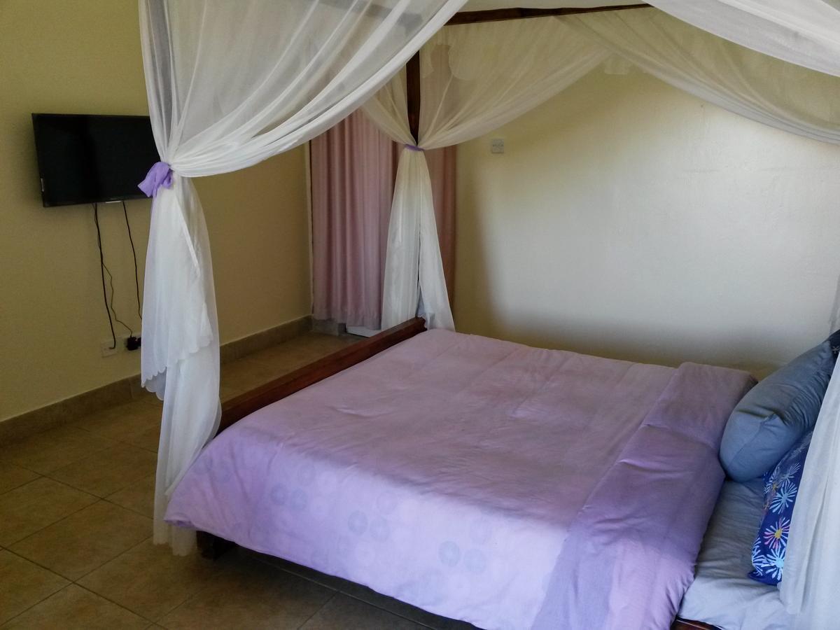 Mwanzo Lodge ナイバシャ エクステリア 写真