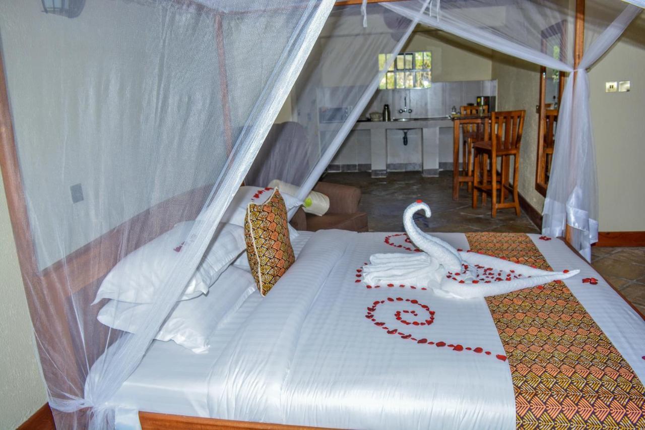 Mwanzo Lodge ナイバシャ エクステリア 写真